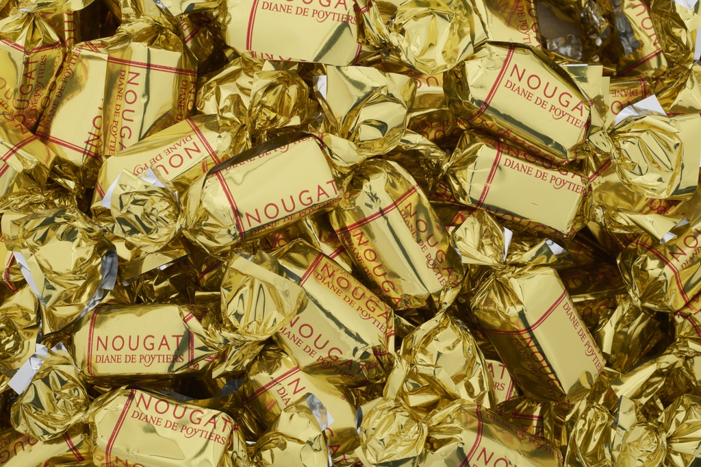 Sachet vrac nougat emb doré 2.5kg x 1